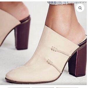 Free People Natural Stateside Suede Leather Mule Clogs Heels Sz. EU 38/US 7.5